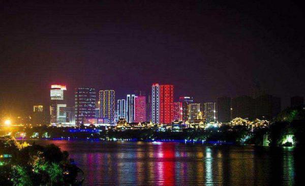 廣西將建15個經濟強縣、20個特色示範縣、4縣入圍中等城市