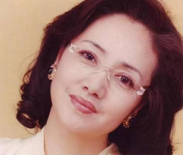 《不惑之旅》5位老演員，有陳建斌“岳母”，還有90年代掛曆女郎