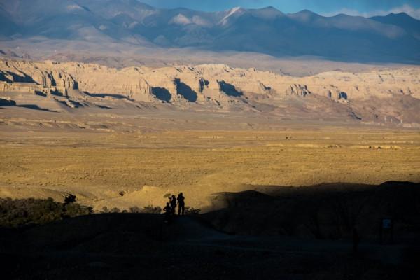 這是西藏唯一的天主教堂,當地80%村民信奉天主教,喜歡喝葡萄酒 這是西藏唯一的天主教堂,當地80%村民信奉天主教,喜歡喝葡萄酒