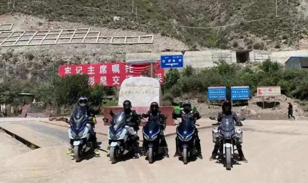 當一名會摩旅的摩托車從業者，是種什麼體驗？