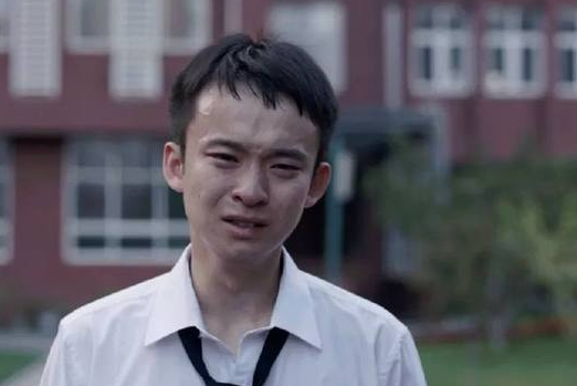 董志華：娶王京花，成名路上有淚有痛，今影帝兒子成他驕傲