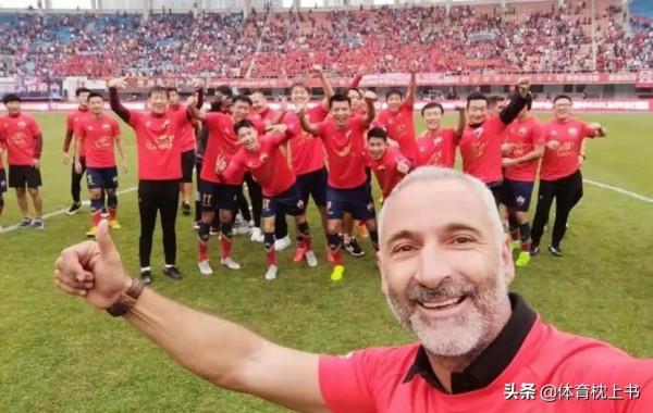 蒼蠅不叮無縫蛋，又一葡萄牙外教吐槽男足職業態度有問題