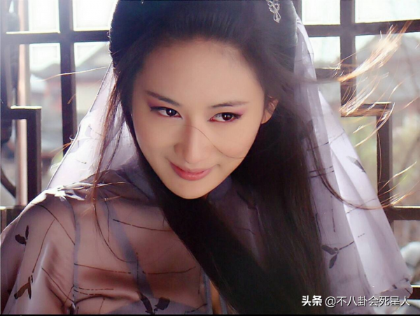 劇裡總演“壞女人”,生活中卻低調善良,這7位女星個個美貌驚豔 劇裡總演“壞女人”,生活中卻低調善良,這7位女星個個美貌驚豔