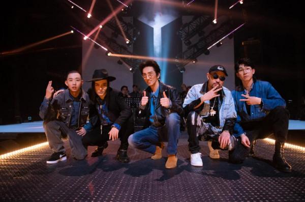 哥哥成團，1人借兄弟躺贏，1人靠兄弟逆襲，1人輸在兄弟“多情”