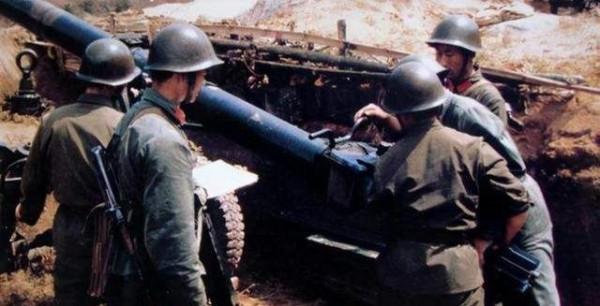 1984年慘烈的712炮戰，我軍一天打光3400噸炮彈，徹底打服越軍