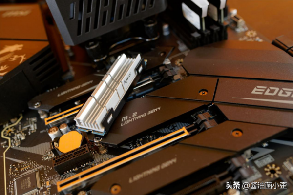 集效能、容量、價格於一身的SSD產品：宇瞻AS2280Q4