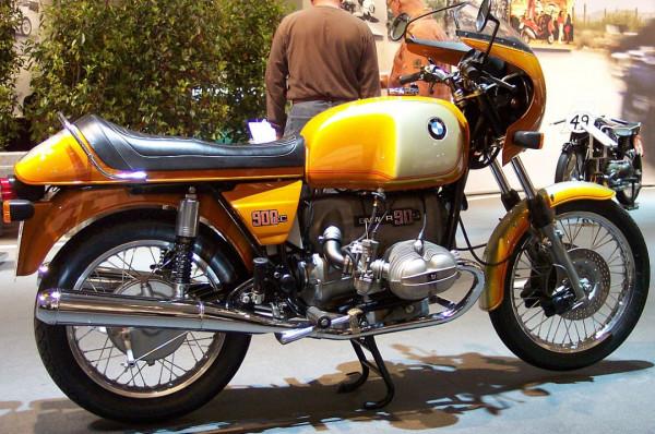 不忘來時路&mdash;&mdash;那些應該被記住的&OpenCurlyDoubleQuote;第一輛&rdquo;（下）