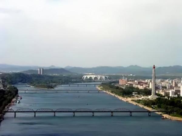 人民軍少將與志願軍政委兩次對話，為何少將前後判若兩人？