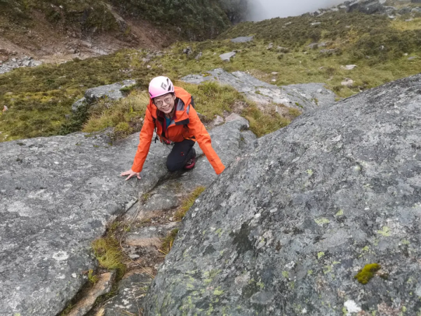 遊記 | 自由扶梯上,你自在如風——挑戰婆繆峰始末 遊記 | 自由扶梯上,你自在如風——挑戰婆繆峰始末