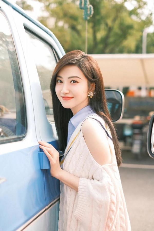 景甜冬日暖陽大片清新甜美 景甜冬日暖陽大片清新甜美