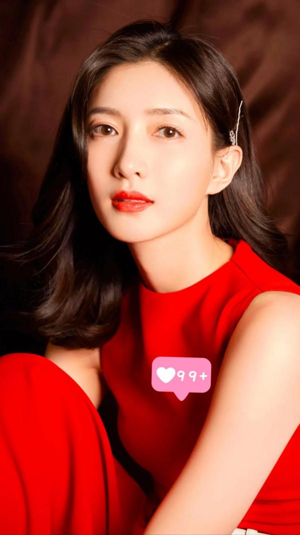 江疏影美麗，三妮漂亮