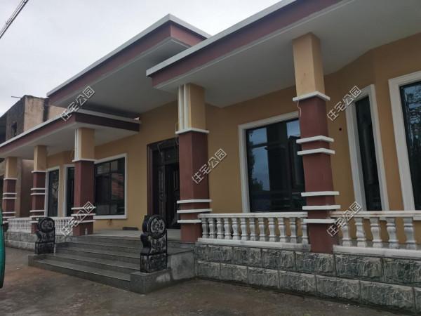 別把一層不當別墅，看看顏先生建的這棟大平層，哪裡比樓房差了？