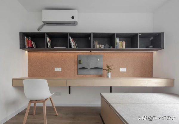 電腦桌+梳妝檯這樣設計，週末可以宅家一整天