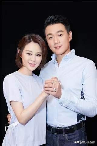 娛樂圈明星夫婦：鄧超夫婦春晚甜蜜喊話，杜江賣房子向霍思燕求婚