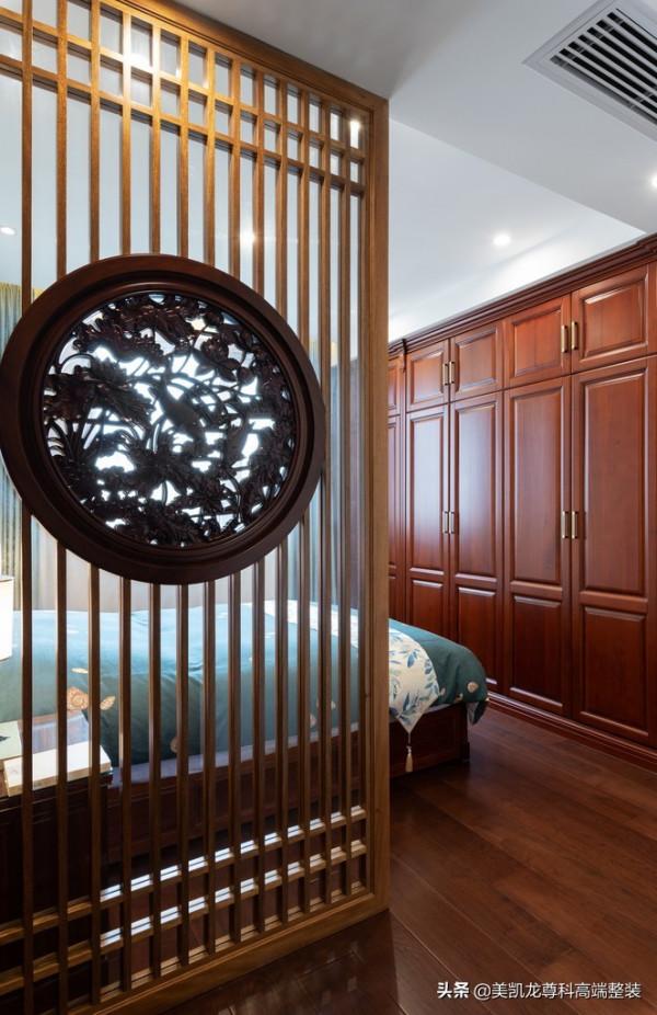 110㎡中式風，純紅木傢俱穩重而大氣，爸媽都愛