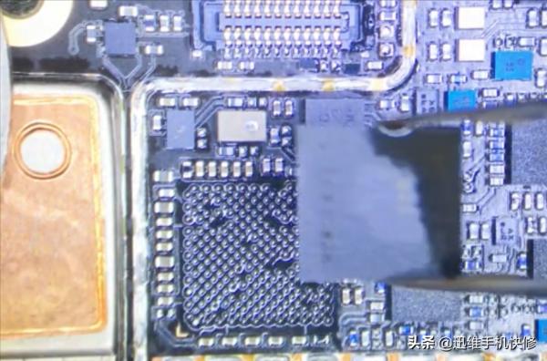 小米8手機突然沒訊號了怎麼回事?常見通病,一招接打電話正常了 小米8手機突然沒訊號了怎麼回事?常見通病,一招接打電話正常了