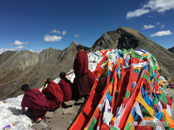 西藏拉姆拉措，傳說能看到人的前世來生