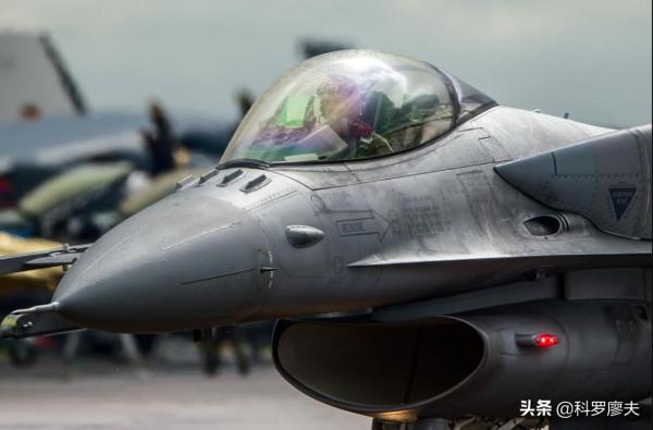 紅色戰隼:F-16差點落戶中國!美國生產線都同意賣,幸好中國沒買 紅色戰隼:F-16差點落戶中國!美國生產線都同意賣,幸好中國沒買