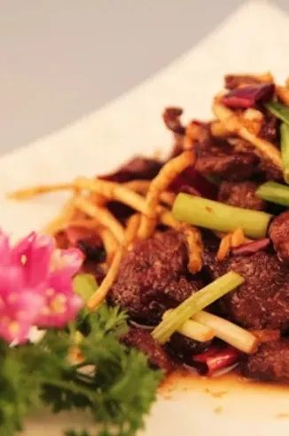 香椿打滷麵等特色美食上新!大廚獻藝,房山這些網紅民宿真“有味道” 香椿打滷麵等特色美食上新!大廚獻藝,房山這些網紅民宿真“有味道”