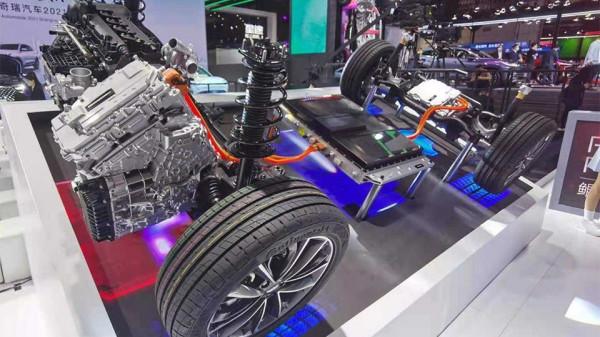 比亞迪也扛不動的2022，大插混，治得了大漲價？