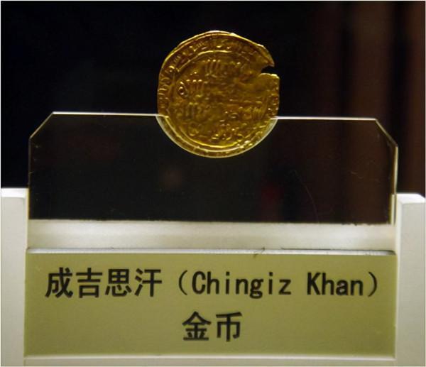 杜月笙的小兒子：牢記父親的教誨，給國家無償捐獻價值18億的古董