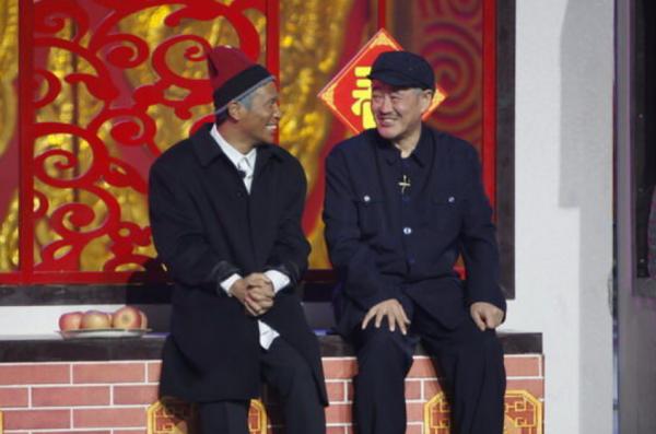 趙本山:兒子是聾啞人,拋棄結婚16年的妻子,2婚娶小8歲女演員 趙本山:兒子是聾啞人,拋棄結婚16年的妻子,2婚娶小8歲女演員