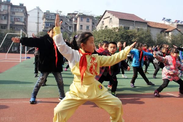 先做到心無旁騖，再求功夫上身