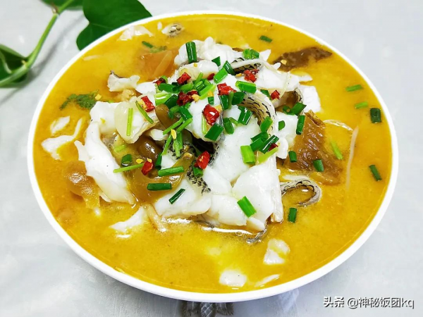 酸湯真的太有魔力了！酸爽過癮，超級下飯！熱乎乎的，太美味啦