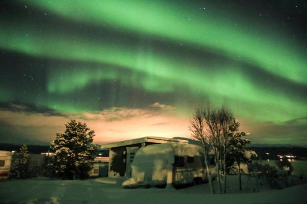 我愛了!挪威羅弗敦群島的冰雪世界,彷彿從天堂墜入人間 我愛了!挪威羅弗敦群島的冰雪世界,彷彿從天堂墜入人間
