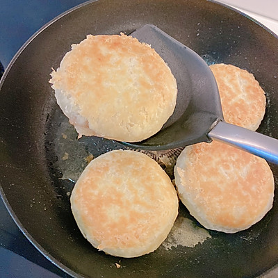 迷倒全家的不酥不要錢的酥肉餅，真心好吃