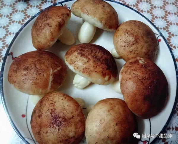 香菇豆沙包的做法，兒子超愛吃，做一次一週的早餐都有了