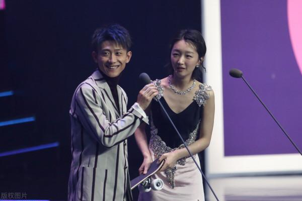 你們私信問的瓜，請問王一博和趙麗穎之前有戀情嗎