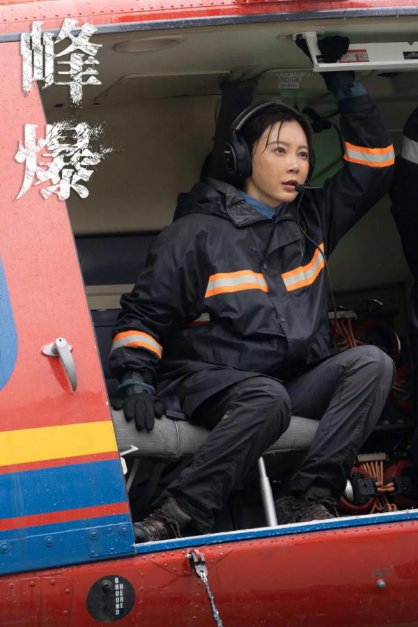 年輕時顯老,年紀大卻越看越美的4位女星,她們贏在了人生下半場 年輕時顯老,年紀大卻越看越美的4位女星,她們贏在了人生下半場