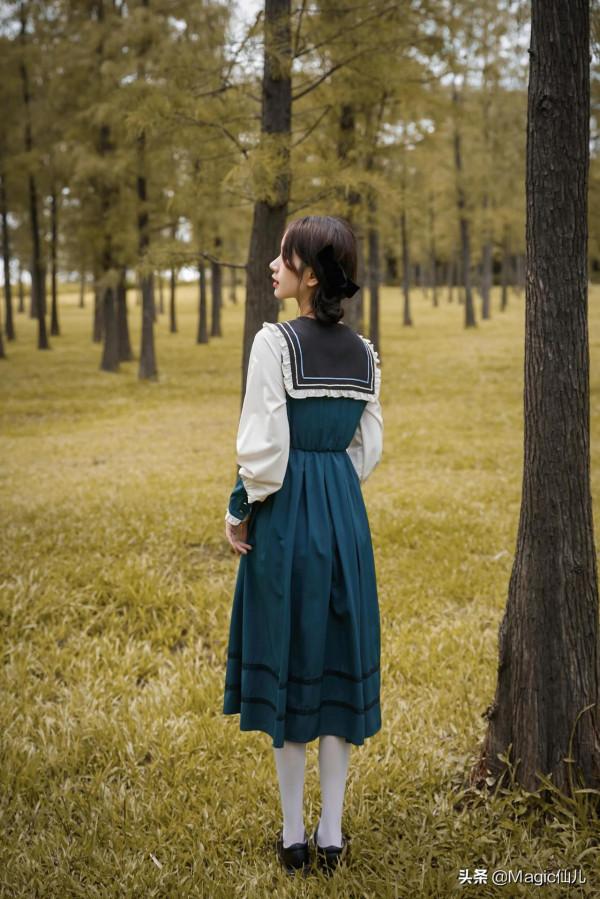 秋天甜美校花穿搭-復古海軍風公主裙 秋天甜美校花穿搭-復古海軍風公主裙