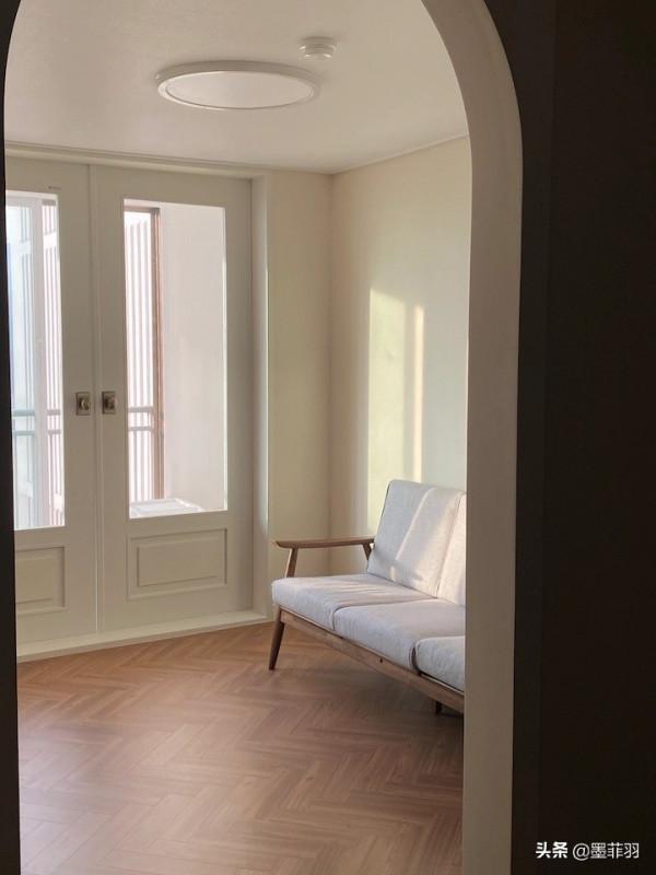 她，一個人買下頂樓的69平，比不上專業的但對得起開銷！大讚一個