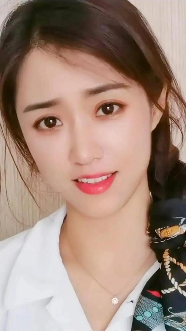 沈夢辰，張三妮，誰更漂亮？