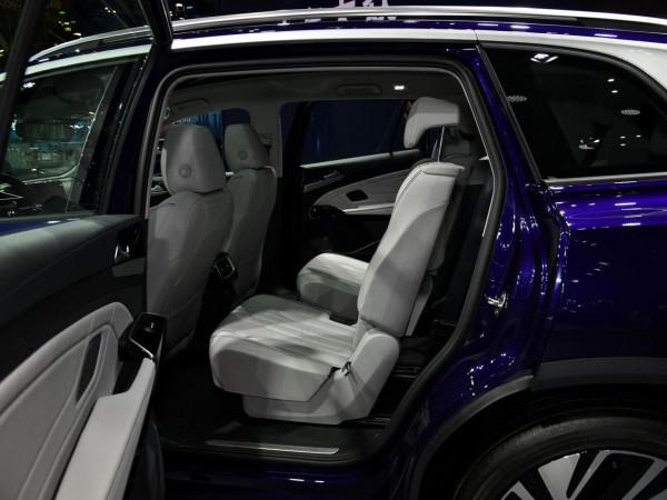 尺寸更大7座佈局SUV，不加油續航588公里帶快充，實拍大眾ID&period;6 X