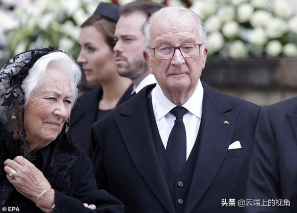 好死不如賴活著？裝不下去了，比利時&OpenCurlyDoubleQuote;亞平寧天鵝&rdquo;王后選擇離婚