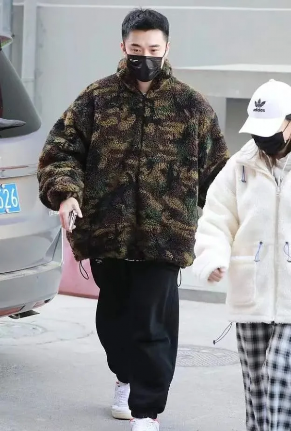 文聯春晚明星穿搭：楊冪愛高奢，唐藝昕穿宋茜同款，李易峰撐國貨