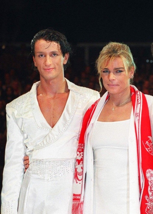 籠罩摩納哥王室700年的詛咒：格蕾絲王妃52歲車禍，兒女婚姻不幸