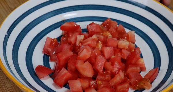 喜歡吃麵條不要出去買了，不用手擀，比拉麵還好吃，爽滑筋道