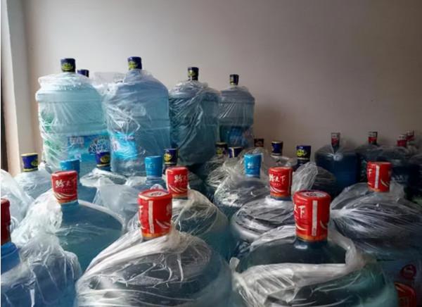 喝水時,一半熱水兌一半冷水,對身體好還是不好? 喝水時,一半熱水兌一半冷水,對身體好還是不好?