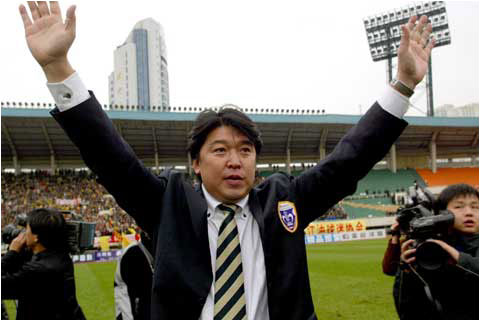 大連足球名將錄之大連隊與國足的雙料隊長徐弘