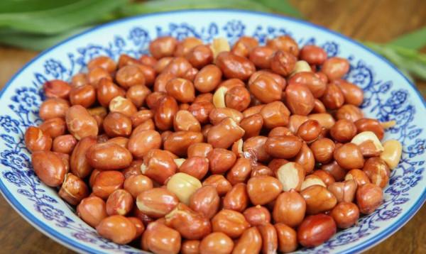 東北老一輩“最愛”的5道下酒菜，個個分量足，如今卻遭人冷落