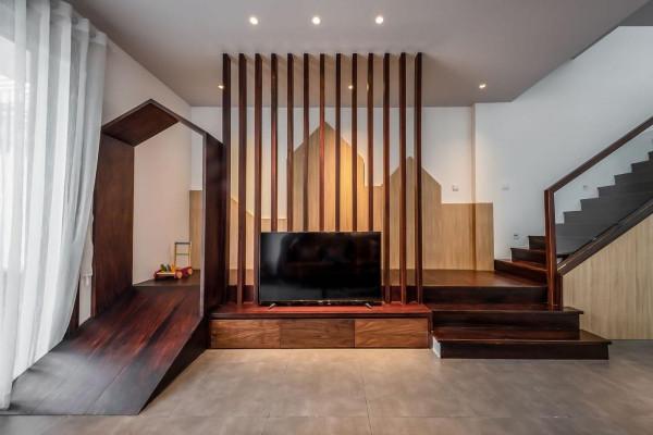 220㎡上下4層樓,中庭種花種菜,三代人同住保持親而有間的距離感 220㎡上下4層樓,中庭種花種菜,三代人同住保持親而有間的距離感