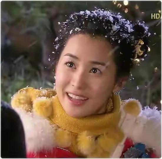 8位初代韓流女星今昔對比,有人美貌依舊,有人中年顏垮,差距大 8位初代韓流女星今昔對比,有人美貌依舊,有人中年顏垮,差距大