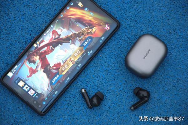 AirPods3未釋出的遺憾,諾基亞E3511完全能夠彌補 AirPods3未釋出的遺憾,諾基亞E3511完全能夠彌補