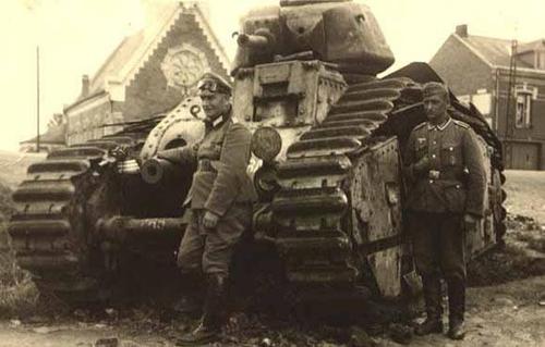 “帝國”師和“骷髏”師聯手反擊蘇聯近衛集團軍和第6坦克軍 “帝國”師和“骷髏”師聯手反擊蘇聯近衛集團軍和第6坦克軍