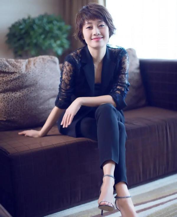 今年關注度最高的三對離婚明星,是戲子無情,還是另有隱情 今年關注度最高的三對離婚明星,是戲子無情,還是另有隱情