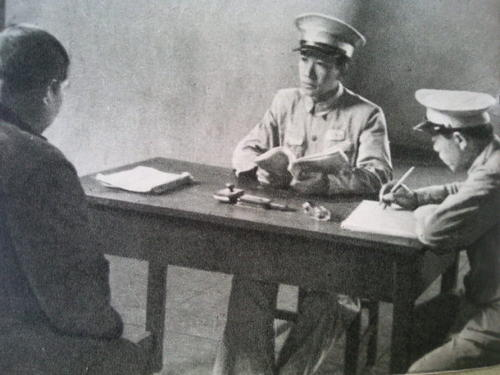 1949年,在開國大典上倒水的40名女子,她們有何特殊身份? 1949年,在開國大典上倒水的40名女子,她們有何特殊身份?